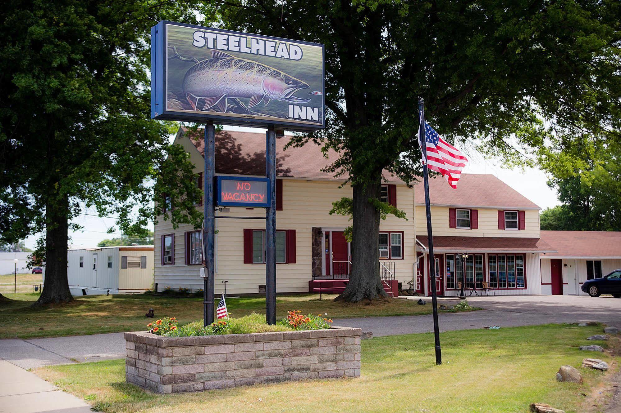 Steelhead Inn Erie Exterior foto